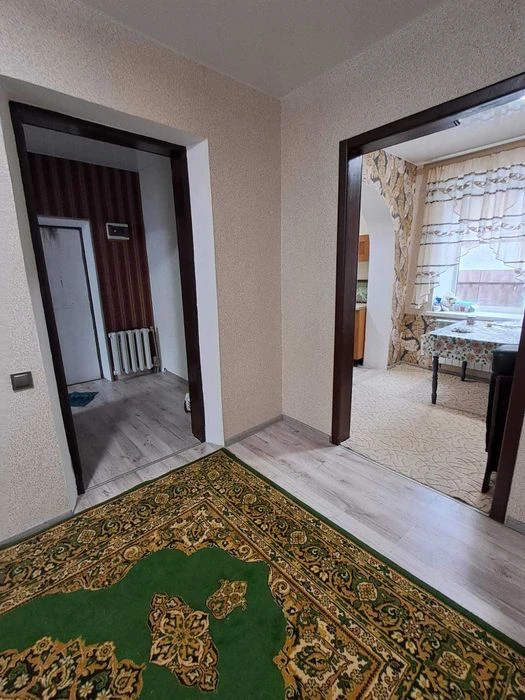 Продам дом, участок 8 сот, новый евроремонт, газ. Улица Киев