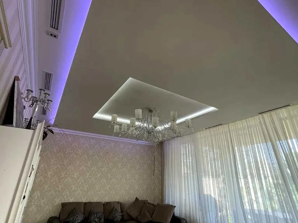 Будинок. Дніпро, Василя Сліпака вул. (Єрмолової)