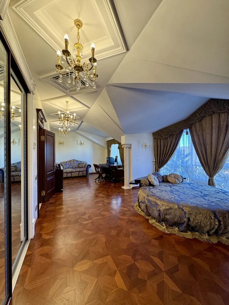 Продам Таунхаус 410 м² | пр. Науки | Ирпенская | Газовое ото