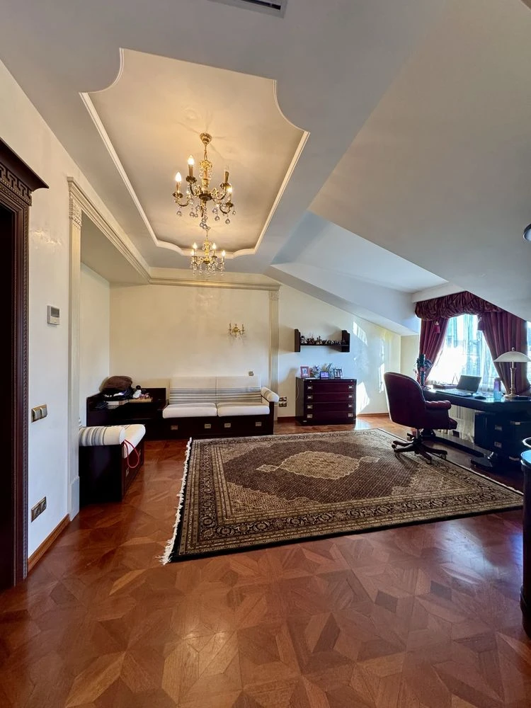 Продам Таунхаус 410 м² | пр. Науки | Ирпенская | Газовое ото