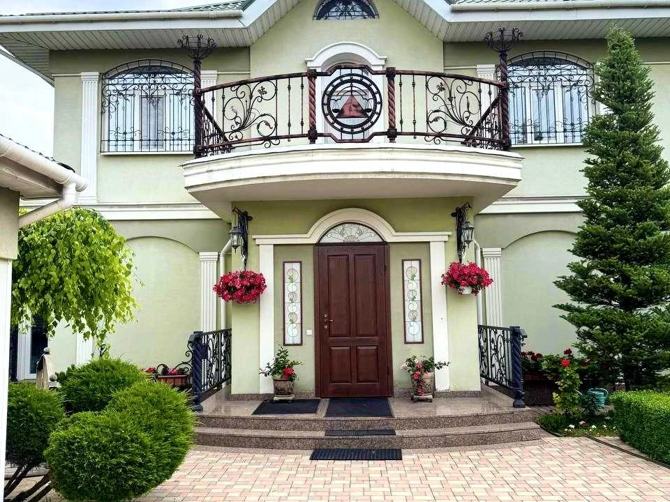 Будинок. Дніпро, Євгена Вирового вул. (Кочкіна)