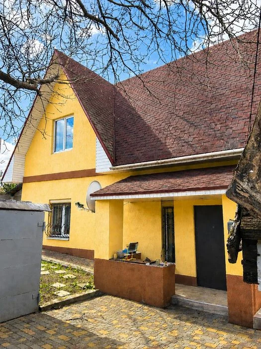 Продам сучасний власний будинок Новакодацький р-н ,вул.Гладч