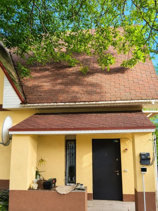 Продам сучасний власний будинок Новакодацький р-н ,вул.Гладч
