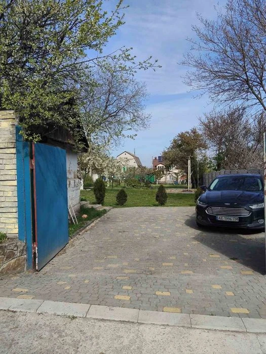 Продам сучасний власний будинок Новакодацький р-н ,вул.Гладч