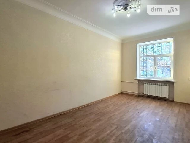 Продаж 2к квартири 51.9 кв. м на вул. Генерала Алмазова 1 •