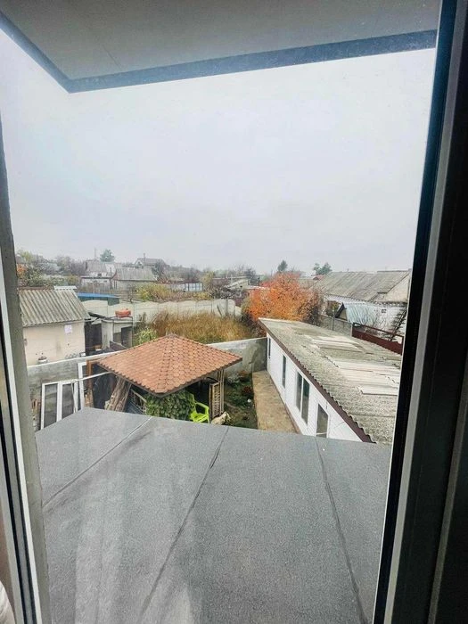 продам дом  Диевка 1 рн метро