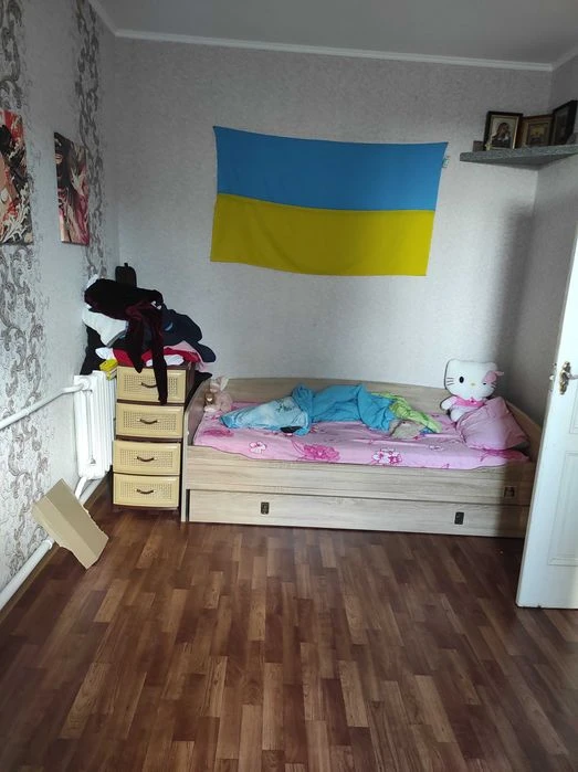 продам  дом Мирный