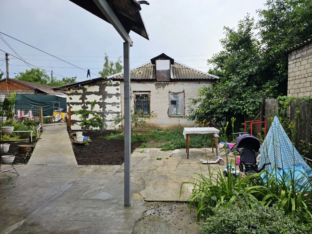 Продам будинок у селищі Шевченка, вул. Кадрова.