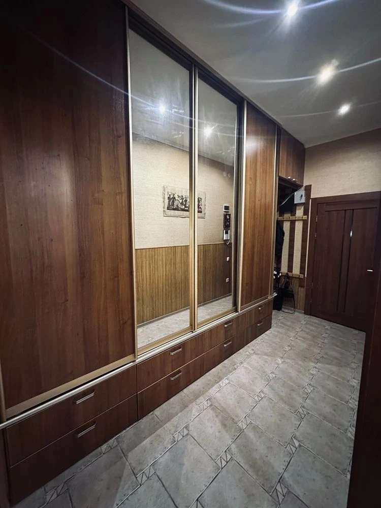 Продаж 5к таунхаусу Калинова/Образцова Вул. Араратська 13