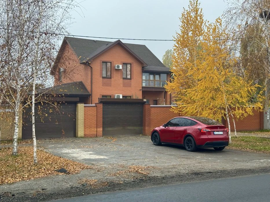 Продам дом. Днепр. Левый берег