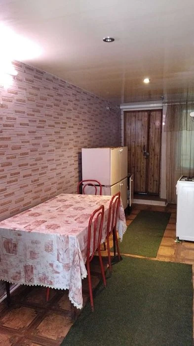 Продам 2-х этажный дом, 8 комн.дом 125 кв.м, 2 отдельные 4-х