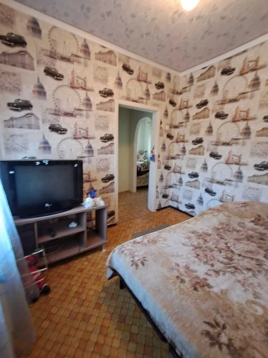 Продам 2-х этажный дом, 8 комн.дом 125 кв.м, 2 отдельные 4-х