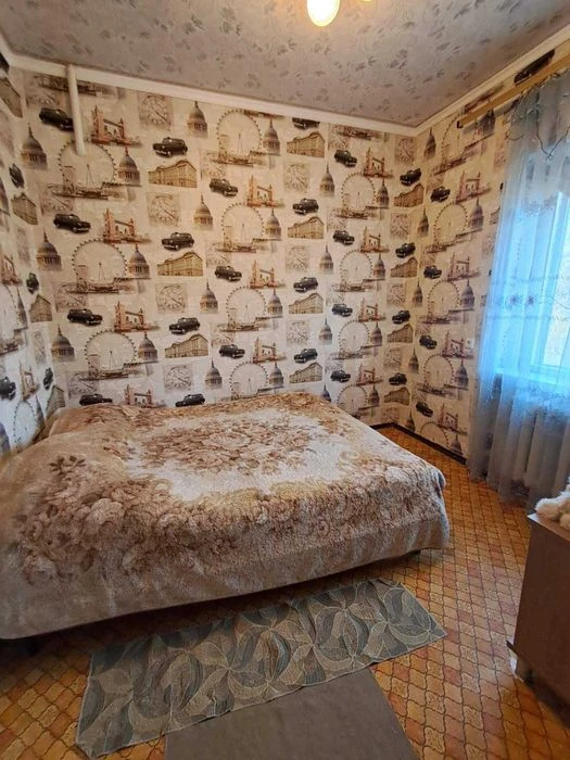 Продам 2-х этажный дом, 8 комн.дом 125 кв.м, 2 отдельные 4-х