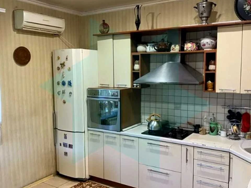 Будинок. Дніпро, Максима Березовського вул. (Попудренка)