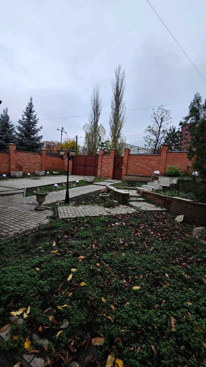 Продаж будінку центр/нагорка