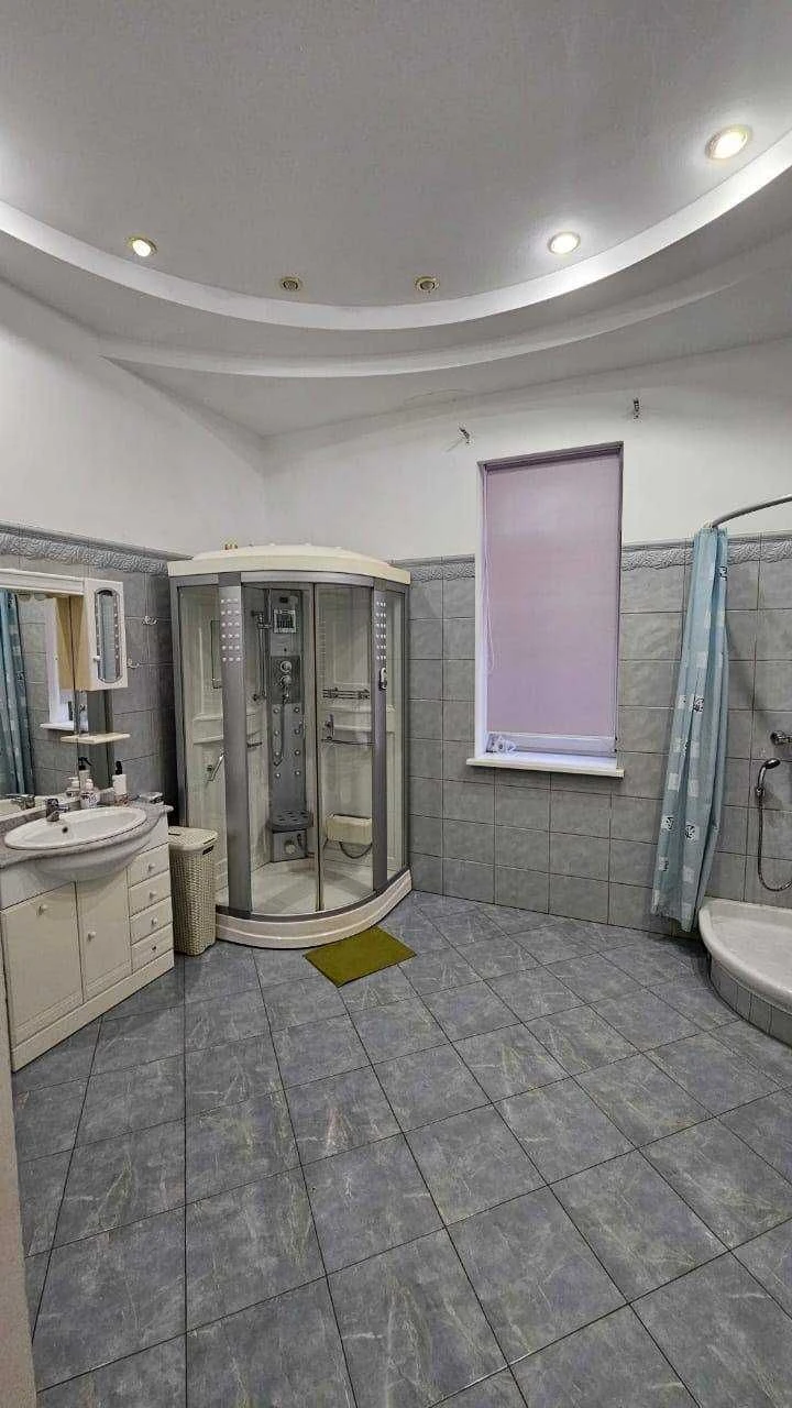 Продаж будінку центр/нагорка