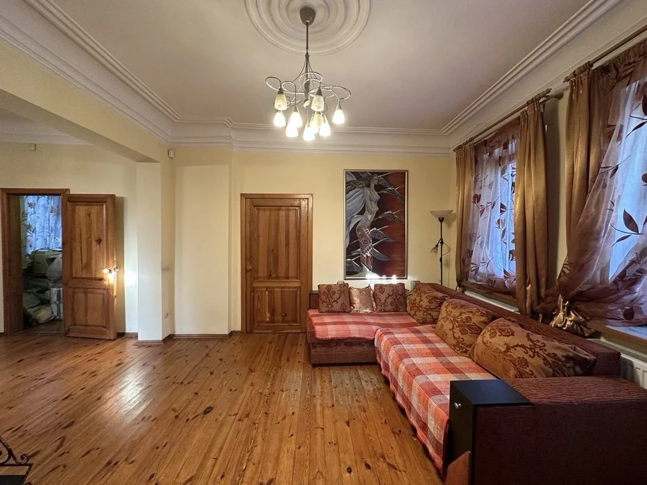 Продам дом 147м2 в Центре, р-н ул. Философской. Возможна про