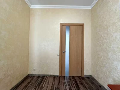 Будинок. Дніпро, Оксани Мешко вул. (Єнісейська)