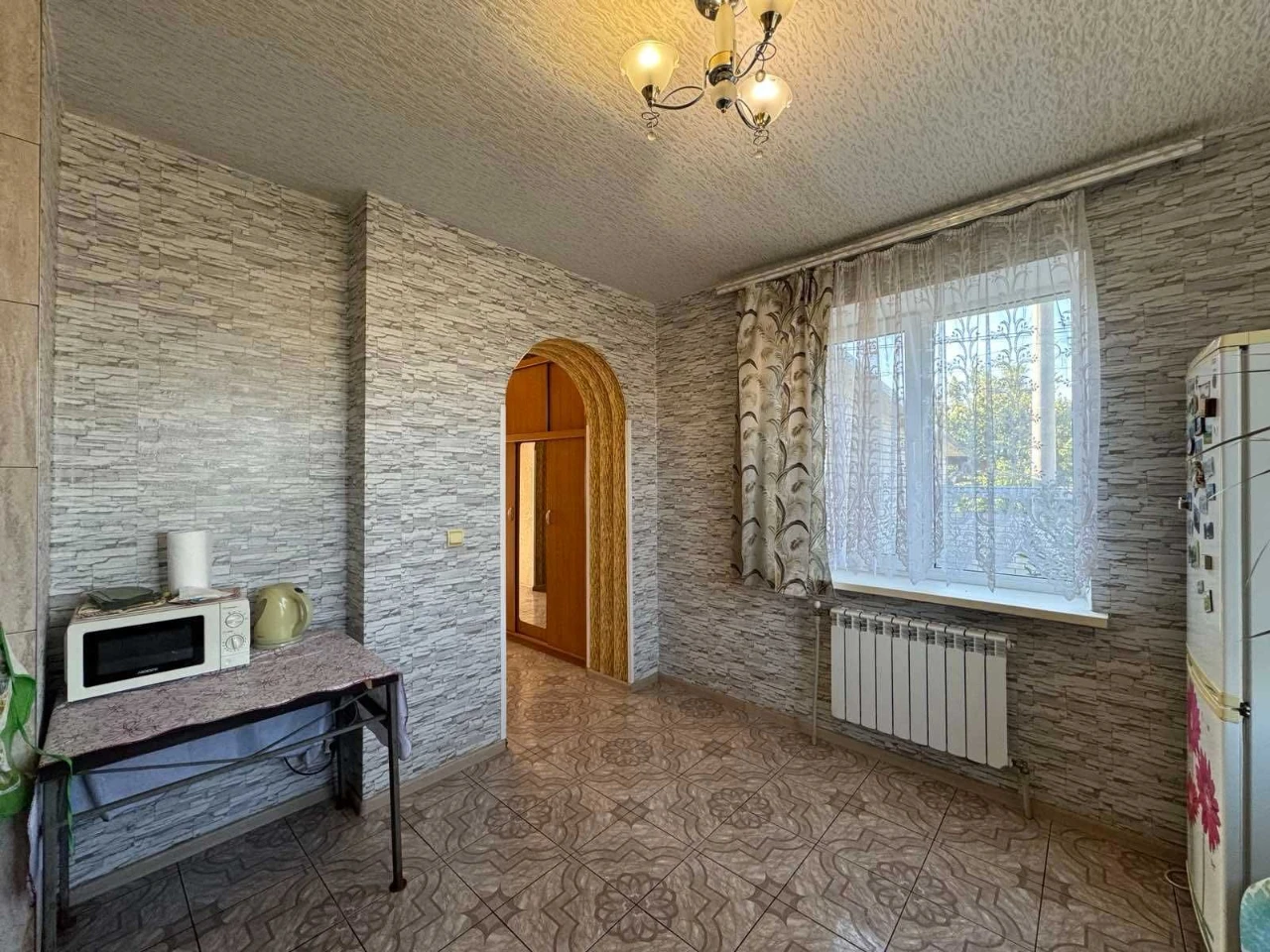 Продам будинок на Мирному