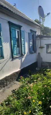 В Днепре, продам или поменяю на Каменское, свой дом в тихом