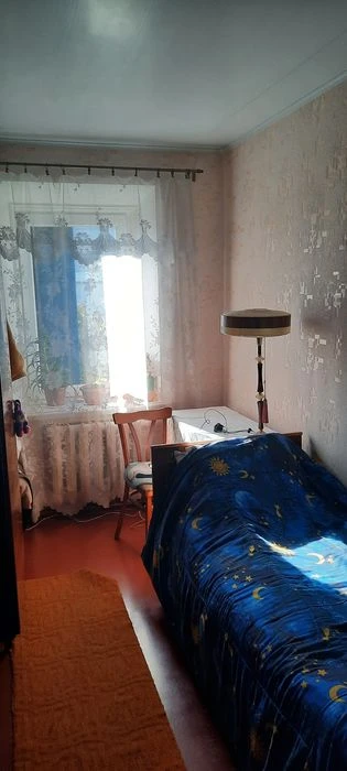 В Днепре, продам или поменяю на Каменское, свой дом в тихом