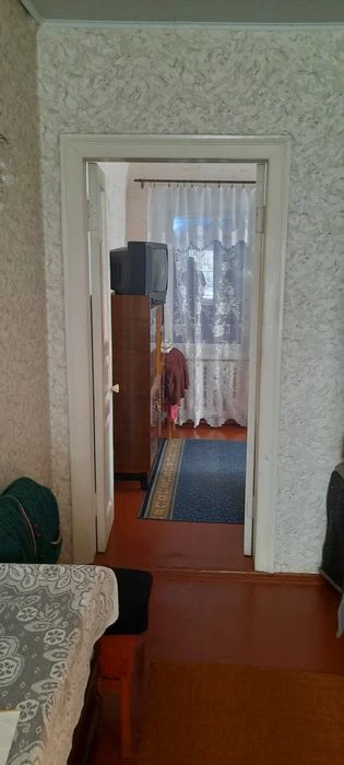 В Днепре, продам или поменяю на Каменское, свой дом в тихом