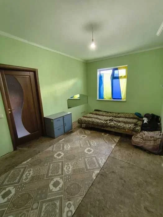 Продам 2 будинки на одній ділянці в Центрі