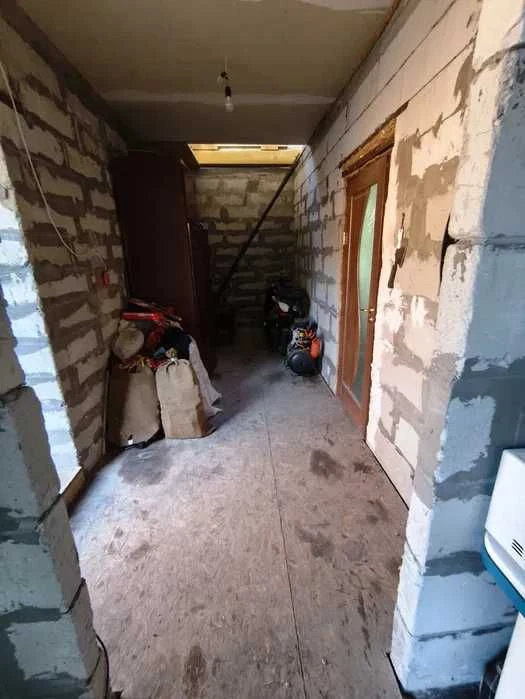 Продам 2 будинки на одній ділянці в Центрі