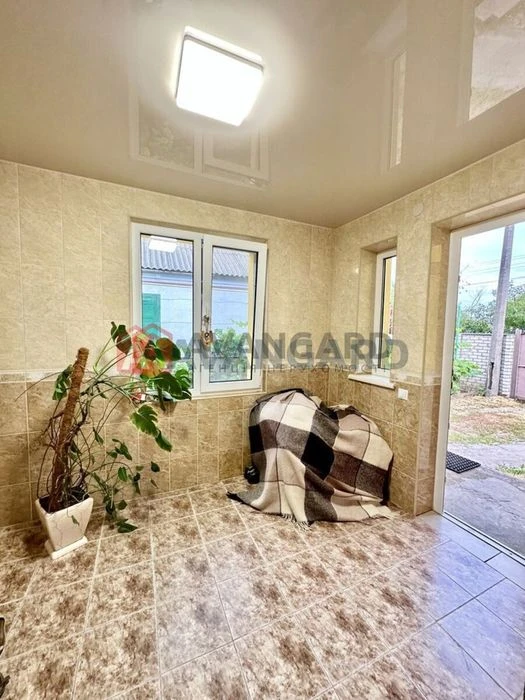 ЭКС.Продам дом 76 м2 с гаражом на 6 сотках в Березановке