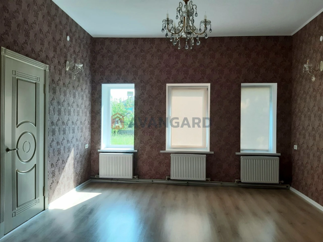 Продам шикарний Будинок з Євроремонтом 145м2 65000$