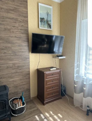 Продам 2х этажный дом в Днепре