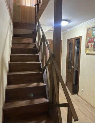 Продам 2х этажный дом в Днепре