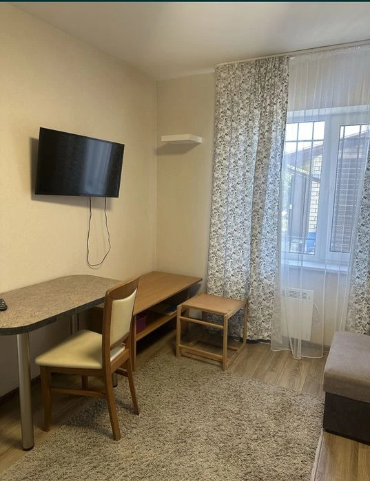Продам 2х этажный дом в Днепре
