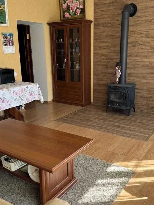 Продам 2х этажный дом в Днепре