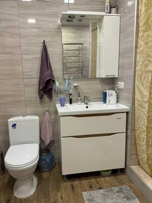 Продам 2х этажный дом в Днепре