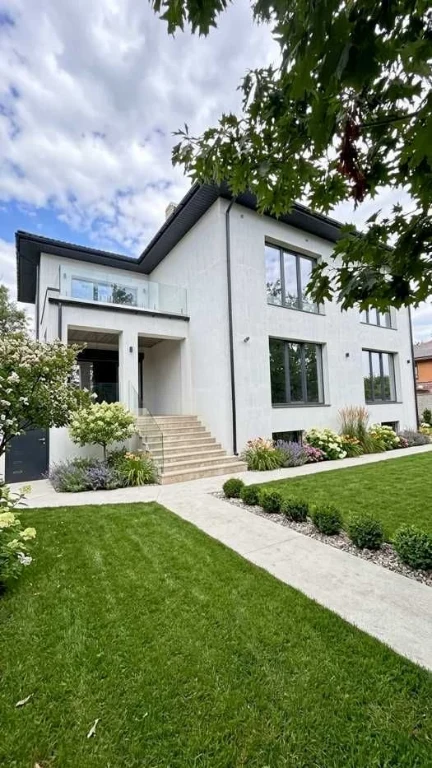 Beautiful house by the sea! In a closed club village!