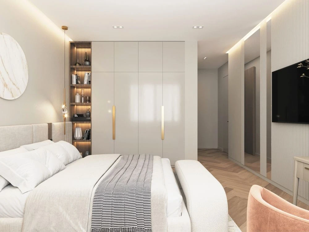 New house on Fontane, newly renovated, great price