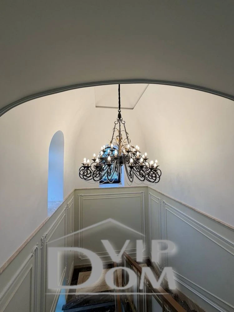NO COMMISSION! Exclusive residence for sale in the center of Odessa