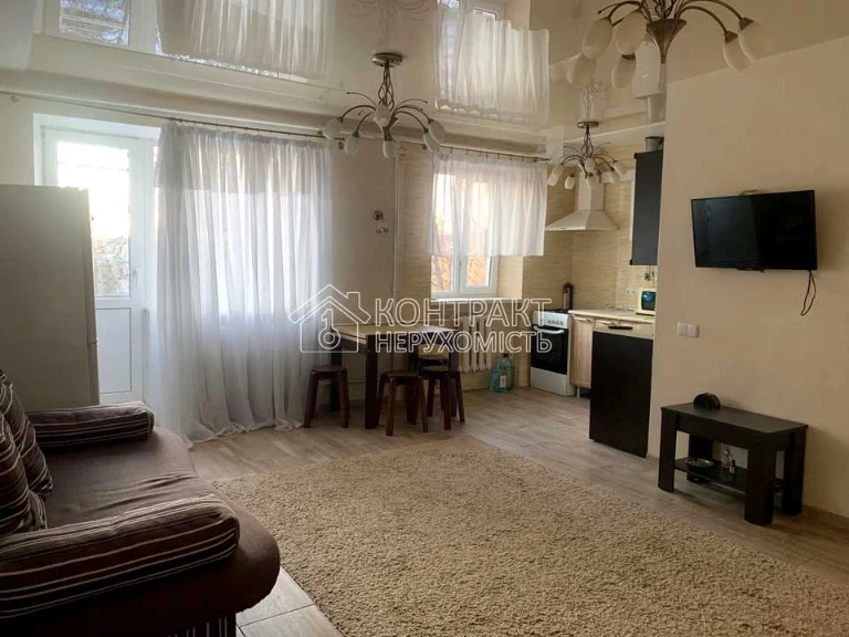 Apartment. Kharkiv, Vartovykh Neba St. (Tobolskaya)