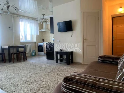 Apartment. Kharkiv, Vartovykh Neba St. (Tobolskaya)