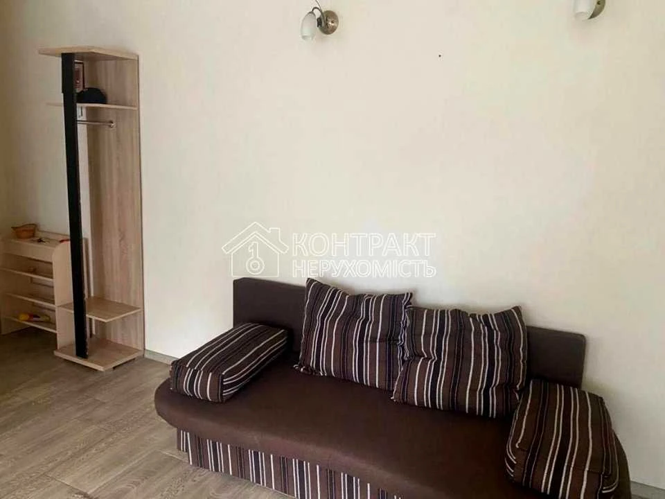 Apartment. Kharkiv, Vartovykh Neba St. (Tobolskaya)