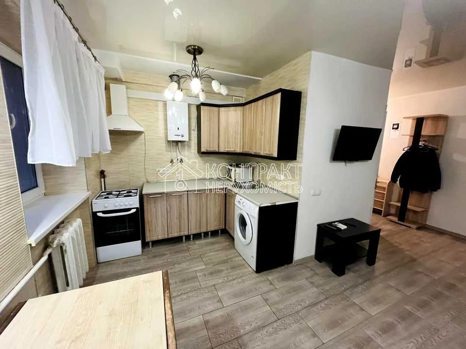 Apartment. Kharkiv, Vartovykh Neba St. (Tobolskaya)