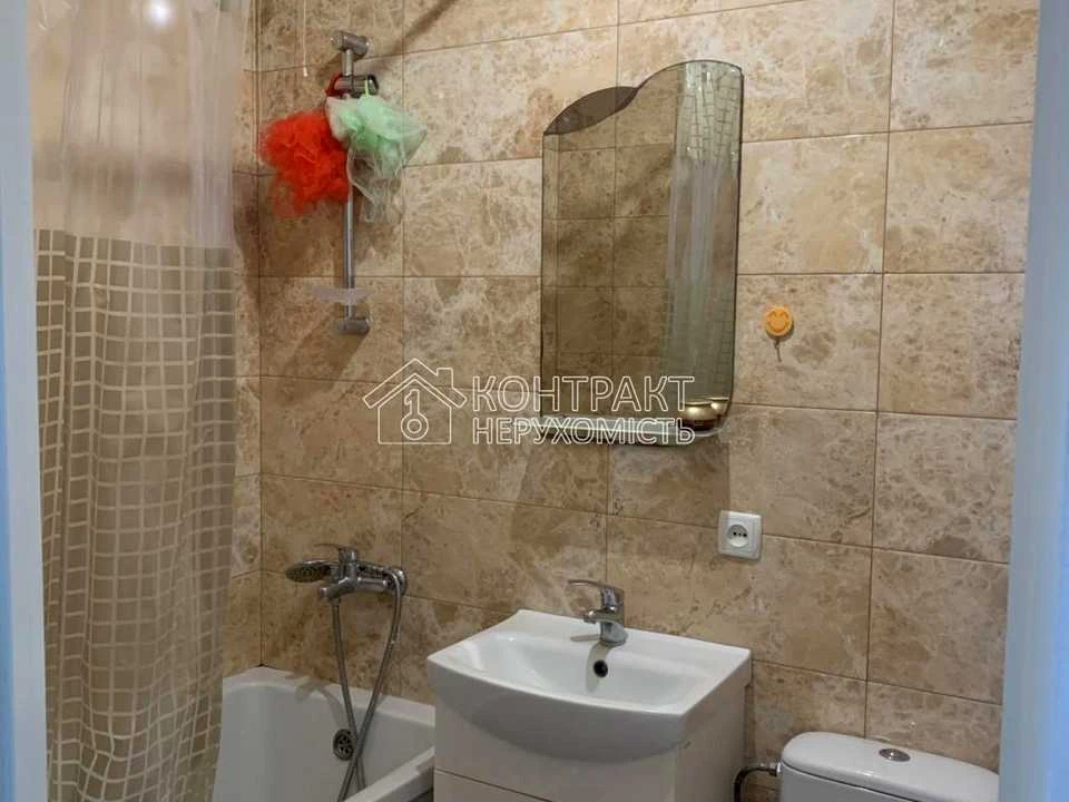 Apartment. Kharkiv, Vartovykh Neba St. (Tobolskaya)