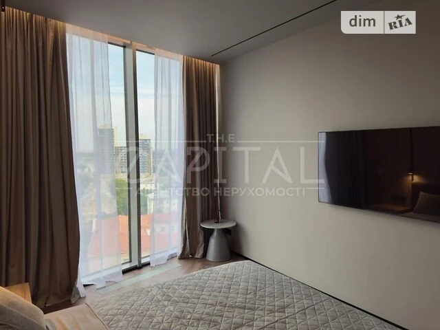 Sale of 2-room apartment 84 sq. m on 12 Ioanna Pavla II st. • ID