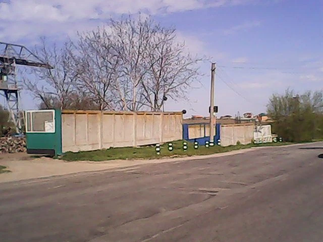 Продаётся земельный участок 0,7 га в промзоне в 1 км от г. З