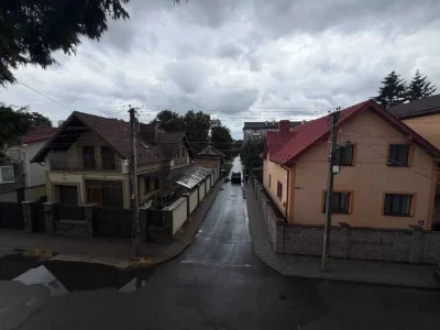 Продаж 2х поверхового будинку в центрі міста