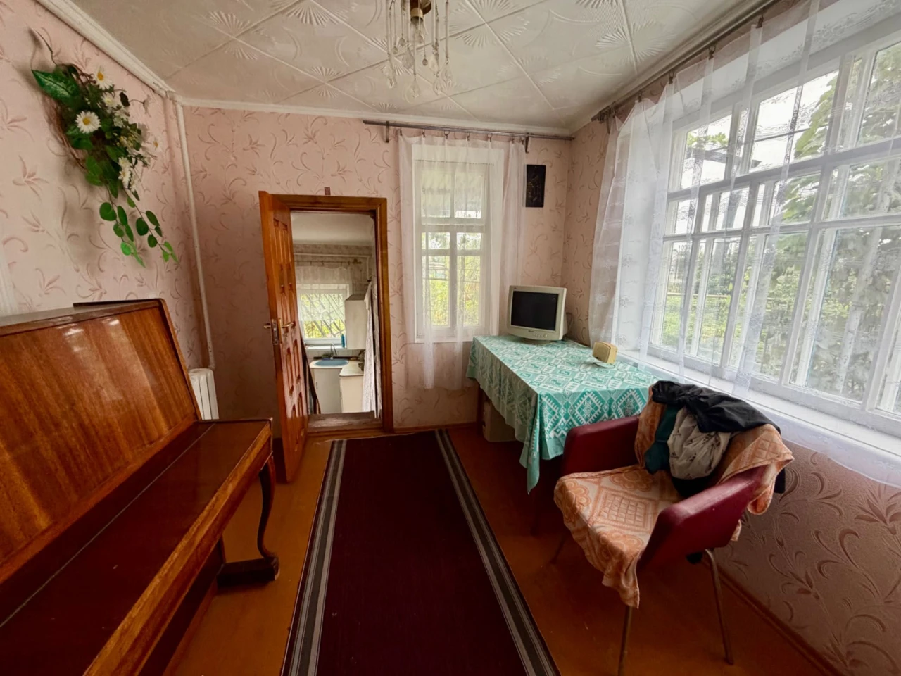 Світлий, просторий будинок 100м2 поруч із річкою в Корабельн