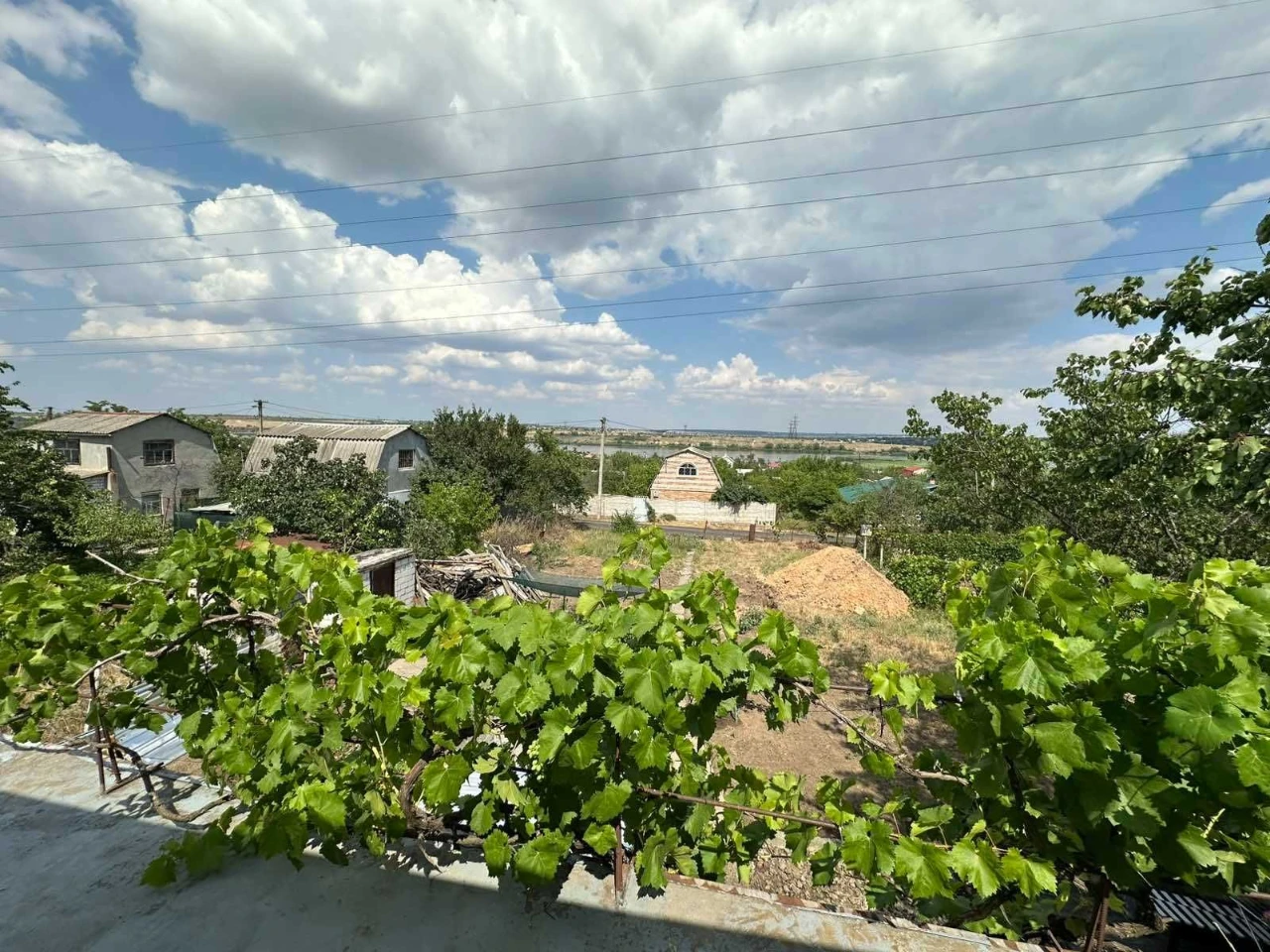Продам чудову 2-поверхову дачу в місті, Ракетне Урочище, зуп