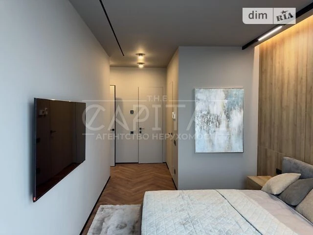 Sale of 2-room apartment 84 sq. m on 12 Ioanna Pavla II st. • ID
