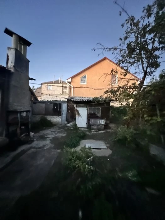В Продажу 3 к будинок в районі Парка Петровського